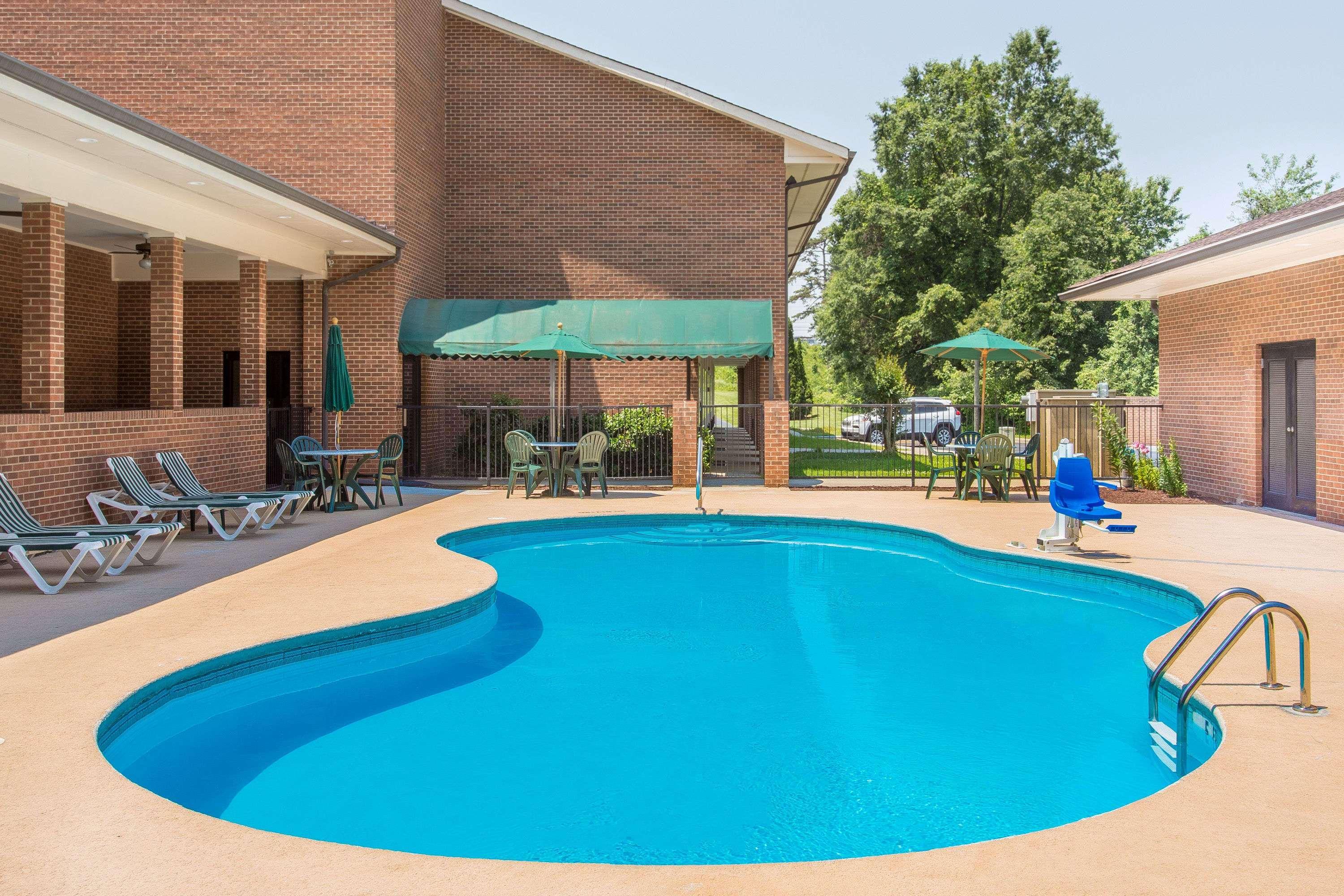 Days Inn By Wyndham Лексингтон Экстерьер фото
