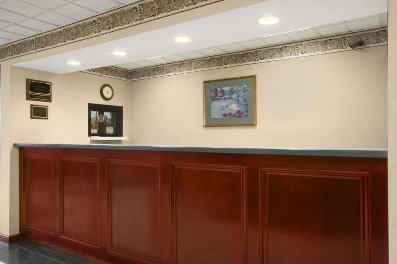 Days Inn By Wyndham Лексингтон Экстерьер фото